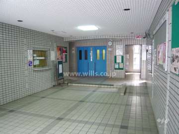 エントランスホール