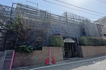 スターロワイヤル高輪の外観（北西側から）※2022年11月現在、大規模修繕工事中