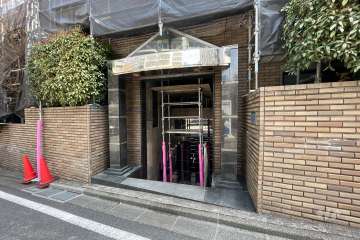 エントランス※2022年11月現在、大規模修繕工事中