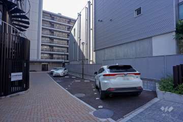 敷地内駐車場（屋外平面式）