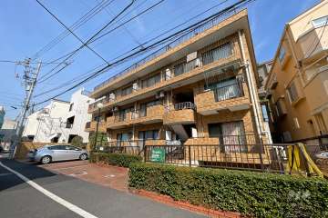 南青山グリーンヒルハウスの外観（南東側から）