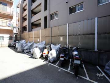 バイク置場