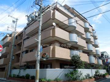 グラン・ドムール杭瀬1の外観（南西側から）