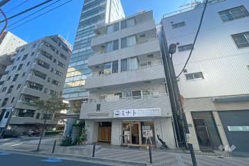 キャッスルマンション麻布の外観（南西側から）