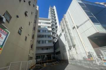 キャッスルマンション麻布の外観（南東側から）