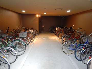 屋内の駐輪場