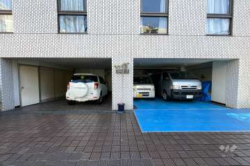 敷地内駐車場（屋内平面式）