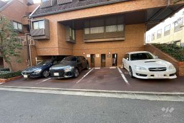 敷地内駐車場（屋外平面式）