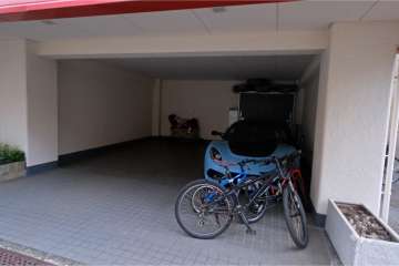 敷地内駐車場（屋内平面式）