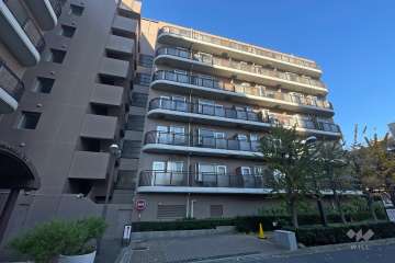 インペリアル南麻布コート＆サテライトの外観（南側から）