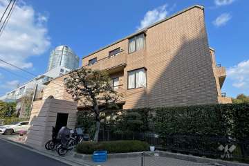 元麻布ウエストパークマンションの外観（西側から）
