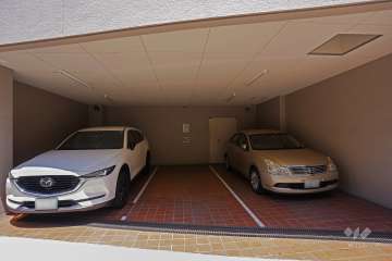 敷地内駐車場(屋内平面式)