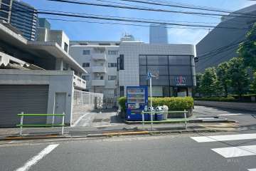 六本木アーバンレックスの外観（西側から）