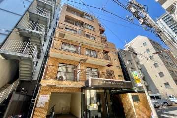 ライオンズマンション麻布十番第３の外観（南東側から）