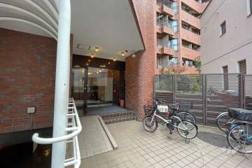 エントランスアプローチ