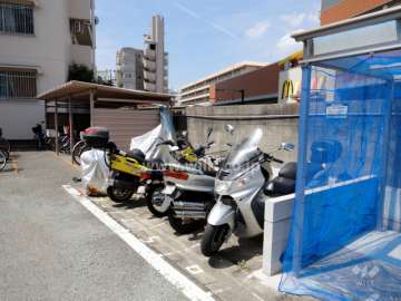 バイク置場