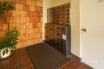 宅配ボックスと共用ポスト