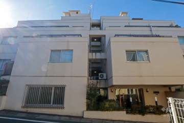 シェトワ白金台の外観(北東側から)