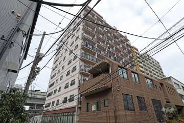 霞町コーポの外観（南西側から）