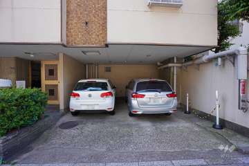敷地内駐車場（屋内平面式）