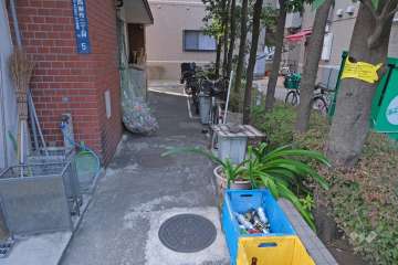 ゴミ置き場
