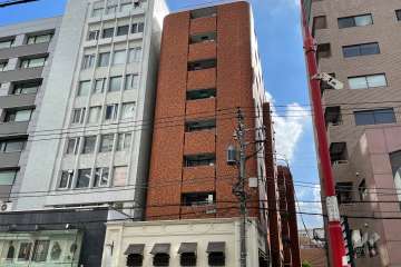 小田急南青山マンションの外観（北西側から）