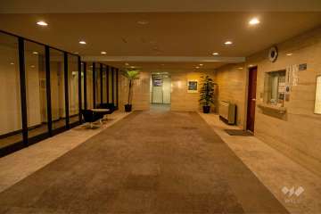 エントランスホール