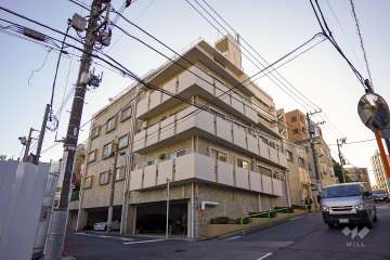 ハイネス南麻布の外観（北東側から）