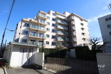 イトーピア南麻布マンションの外観(北西側から)