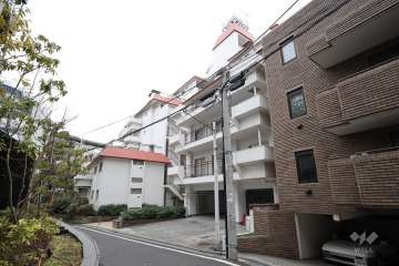 メゾンドール高輪の外観（北西側から）