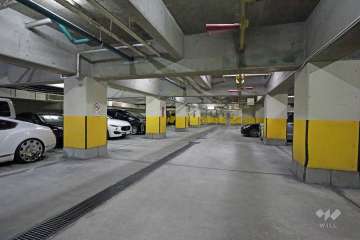 敷地内駐車場（屋内平面式）