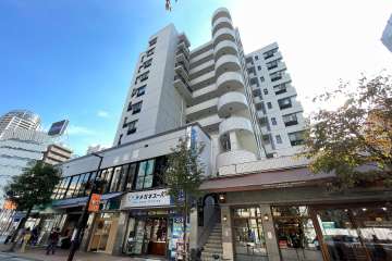 グランドメゾン麻布十番館の外観（北側から）