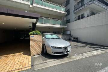 敷地内駐車場（屋外平面式）