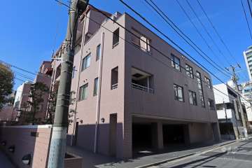 高輪フラットの外観（南東側から）
