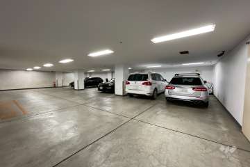 敷地内駐車場（屋内平面式）