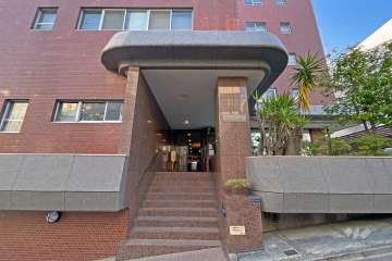 エントランスアプローチ