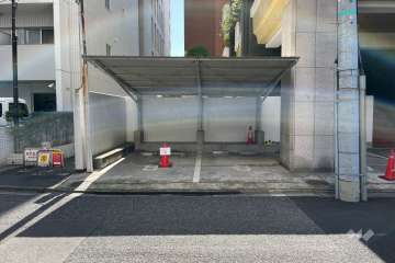 敷地内駐車場（屋外平面式）