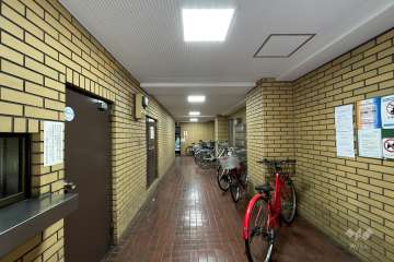 エントランスホール