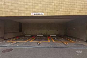 敷地内駐車場（屋内平面式）
