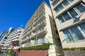 イトーピア東広尾の外観（南西側から）