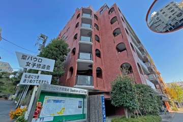 マノー乃木坂の外観（北西側から）