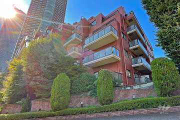 マノー乃木坂の外観（北東側から）