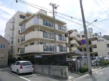 セントポリア出屋敷の外観（北東側から）