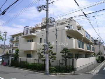 セントポリア出屋敷の外観（北西側から）