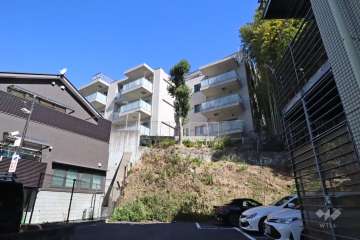 オープンレジデンシア高輪プレイスの外観（南西側から）(A棟)