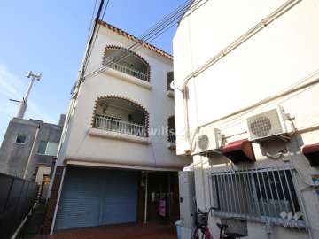 プラザ武庫之荘4番館の外観（南東側から）