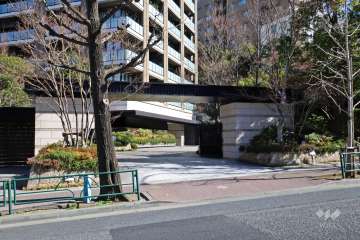 エントランスアプローチ