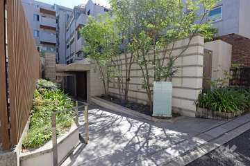 エントランスアプローチ