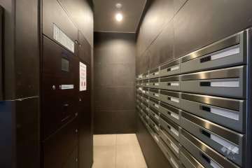 宅配ボックスと共用ポスト