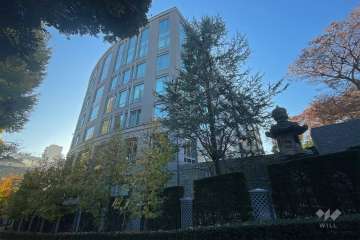 パークマンション三田綱町ザフォレストの外観（北東側から）